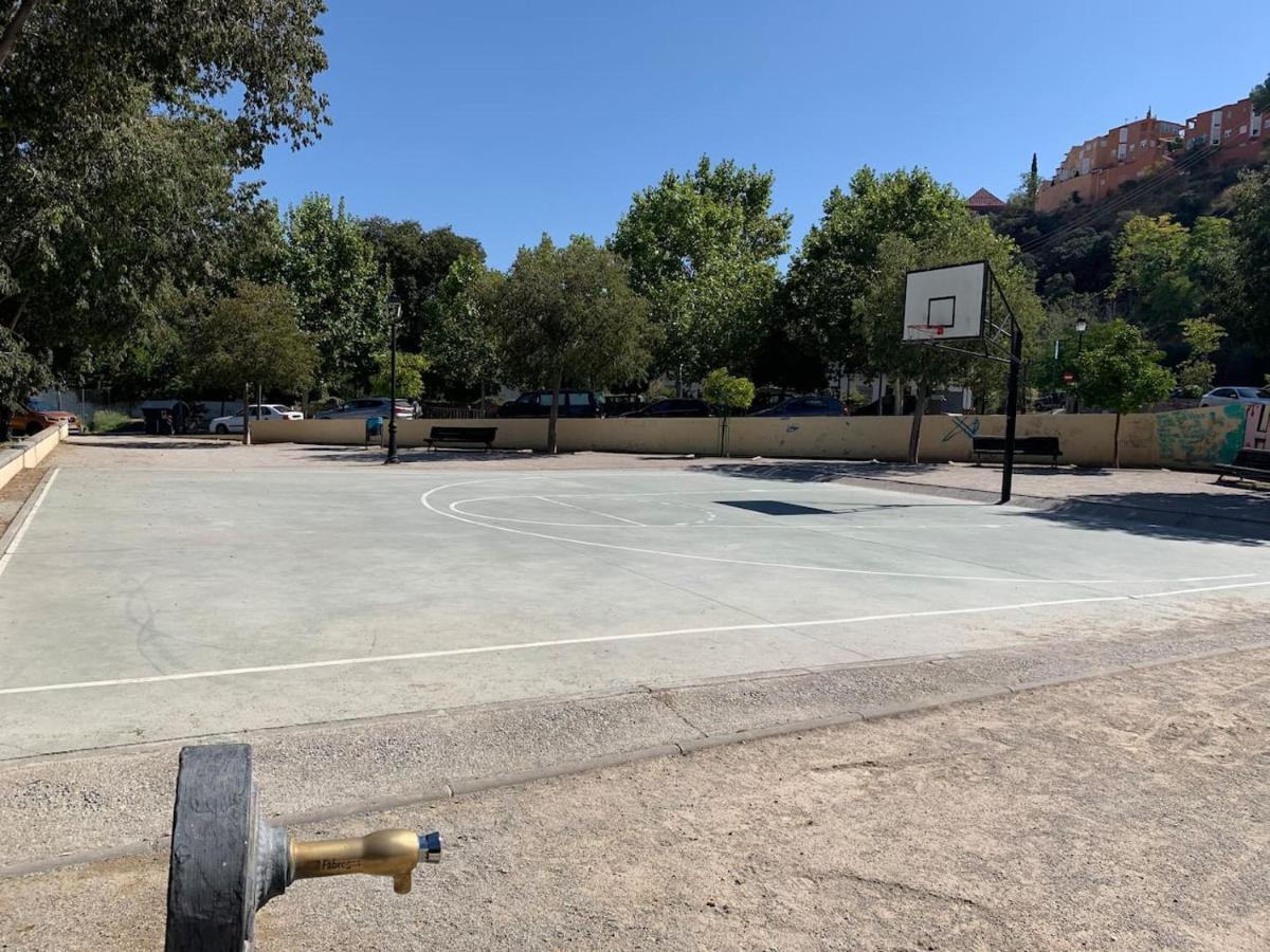 Apartamento En Granada Con Facil Aparcamiento En La Zona Экстерьер фото